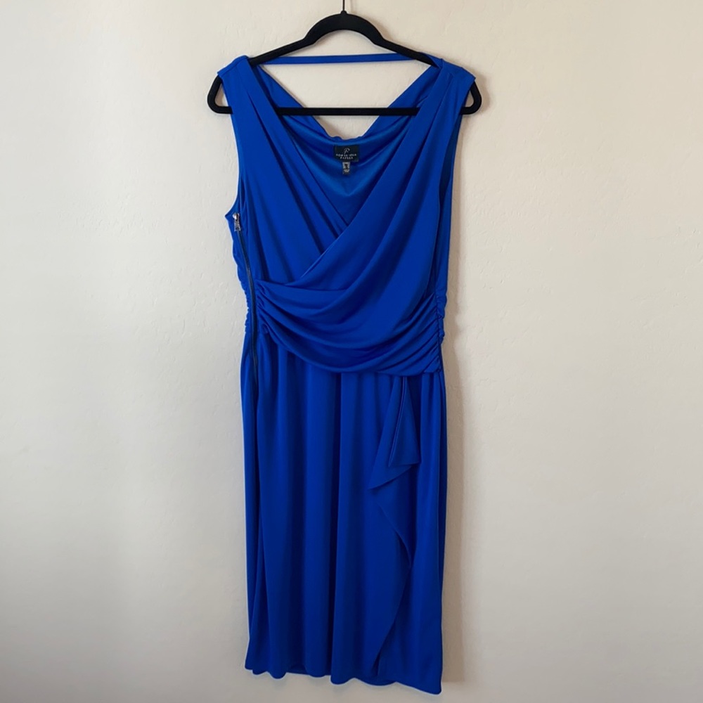 Adrianna Papell Royal Blue Classic Cocktail Dress